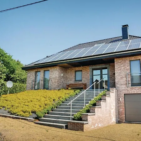 Five-bedroom Holiday In * Somme-Leuze